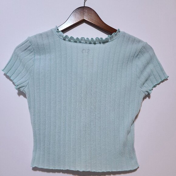 SO JUNIOR LIGHT GREEN RIBBED FITTED CROP CARDIGAN RUFFLE EDGE 5 BUTTON SIZE M - Picture 4 of 5